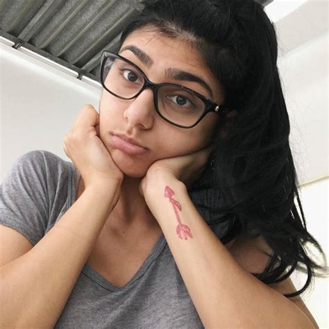 mia khalifa sex video com